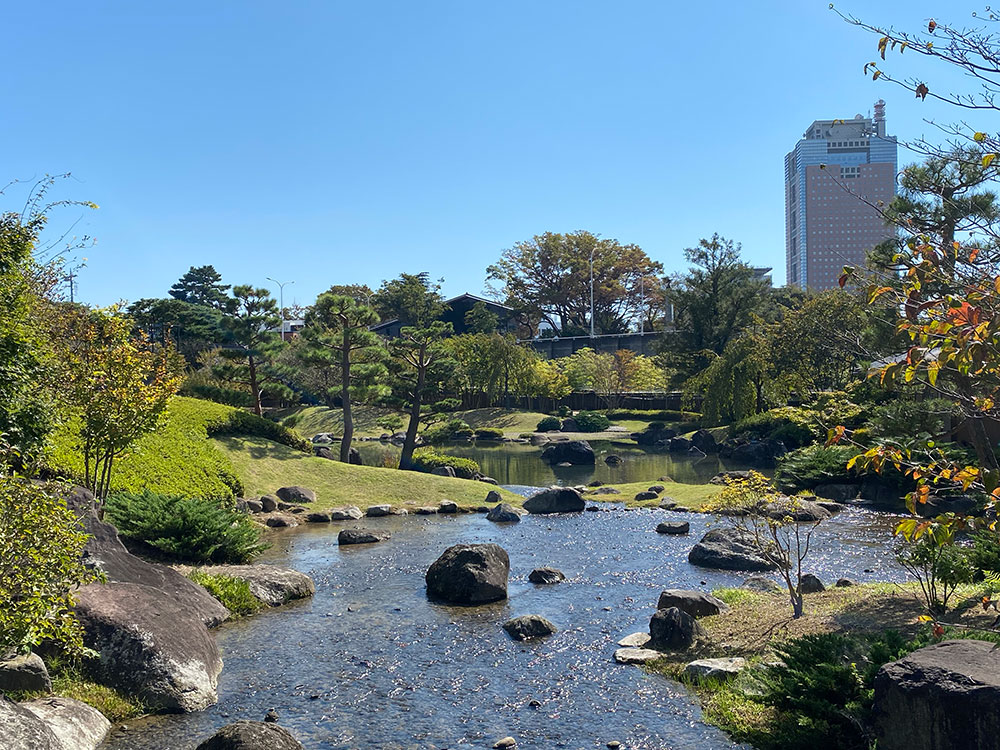 臨江閣日本庭園