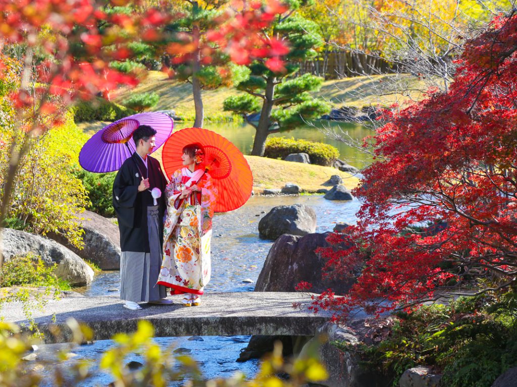 秋の紅葉和装前撮りロケーションフォトウェディング