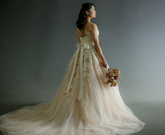 写真だけ結婚式・ウェディングドレス・スタジオ撮影プロ写真館